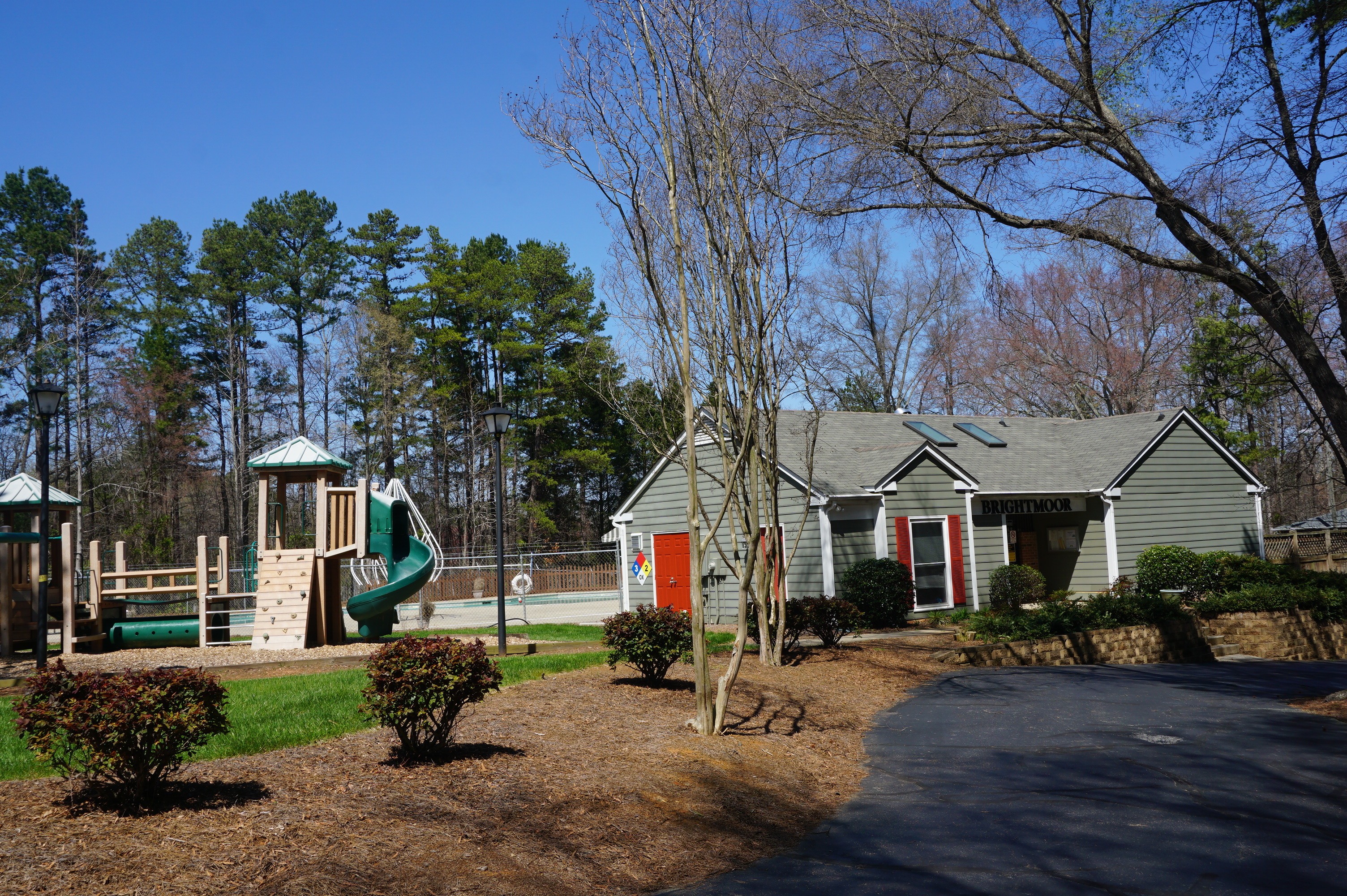 Matthews NC Top Neighborhoods under 300,000 Homes for Sale